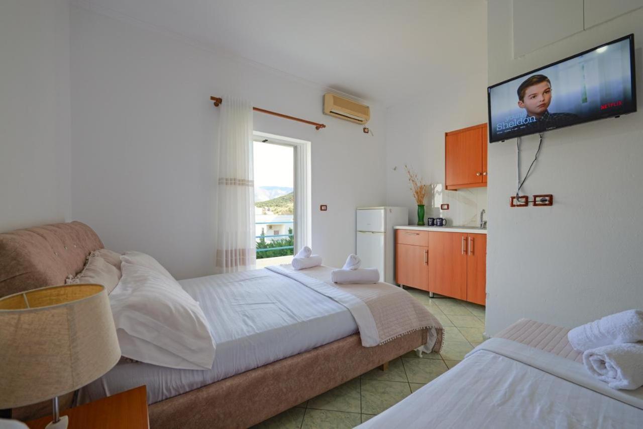 Sunflower Hotel Ksamil Ngoại thất bức ảnh