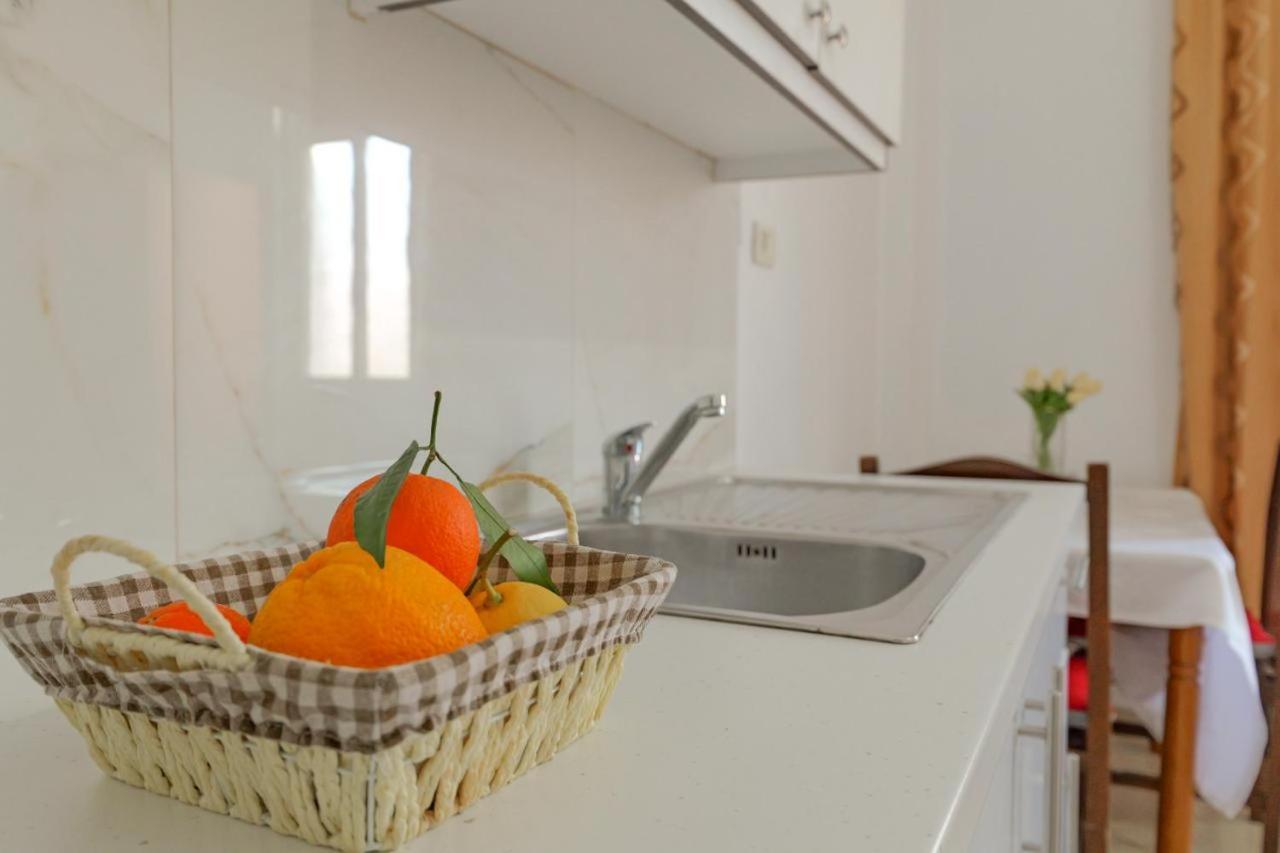 Sunflower Hotel Ksamil Ngoại thất bức ảnh
